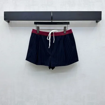 ステューシー ショートパンツ