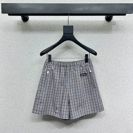 ステューシー ショートパンツ