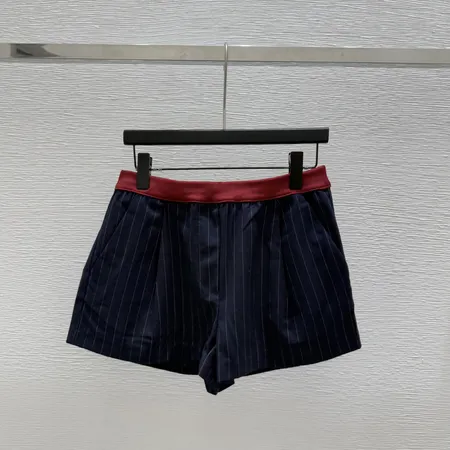 ステューシー ショートパンツ