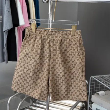 グッチ ショートパンツ
