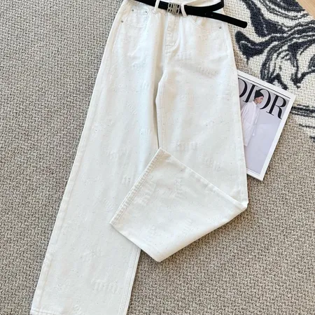 フェラガモ ジーンズ