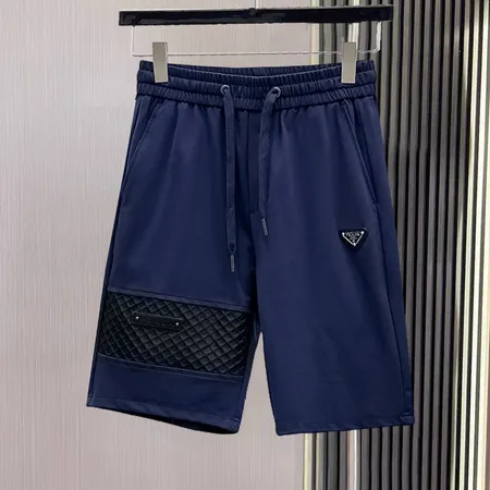 プラダ ショートパンツ