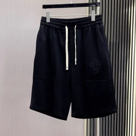 プラダ ショートパンツ