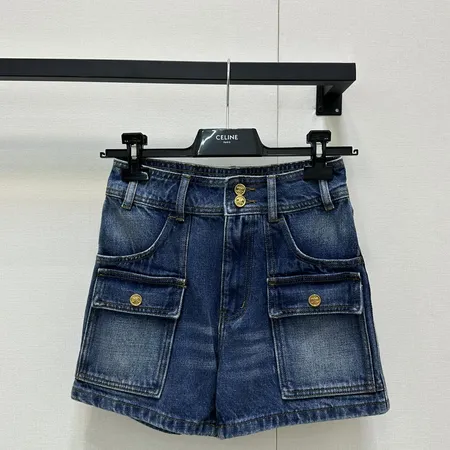 セリーヌ ショートパンツ