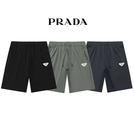 プラダ ショートパンツ