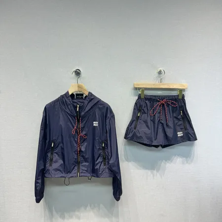 ステューシー ショートパンツ