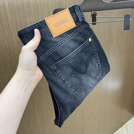 ヴェルサーチ ジーンズ