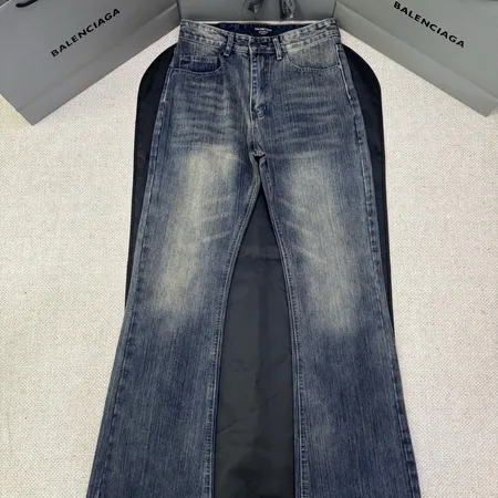バレンシアガ ジーンズ