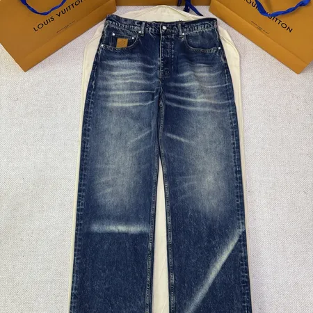 ルイヴィトン ジーンズ