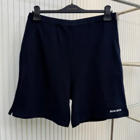 ミュウミュウ ショートパンツ