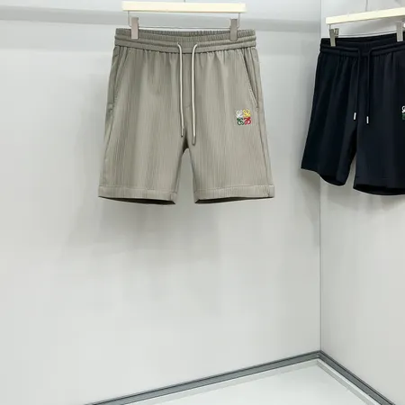 ロエベ ショートパンツ