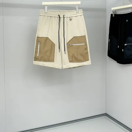 プラダ ショートパンツ