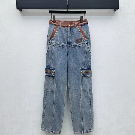 フェラガモ ジーンズ