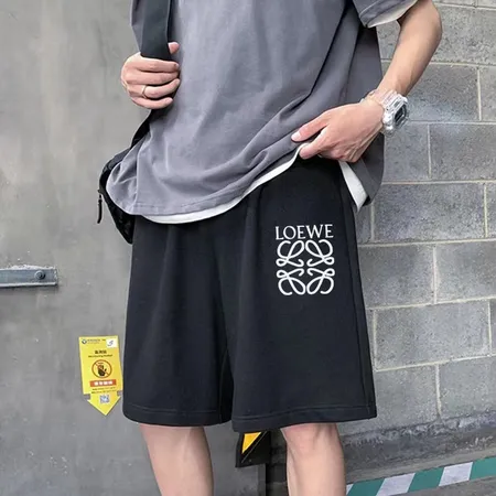 ロエベ ショートパンツ