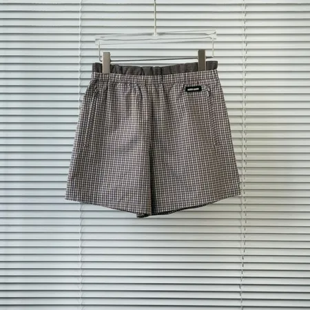 ステューシー ショートパンツ