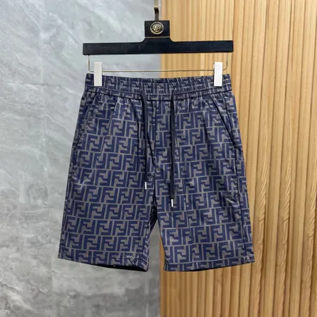 フェンディ ショートパンツ