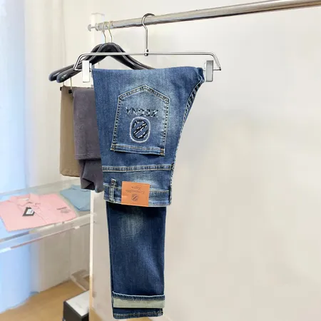 ジバンシィ ジーンズ