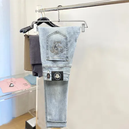 ヴェルサーチ ジーンズ