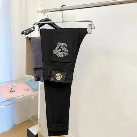 ヴェルサーチ ジーンズ