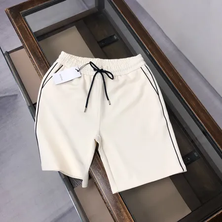 グッチ ショートパンツ