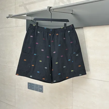 グッチ ショートパンツ