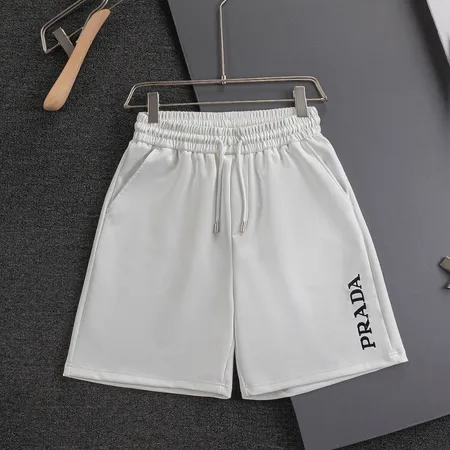 プラダ ショートパンツ