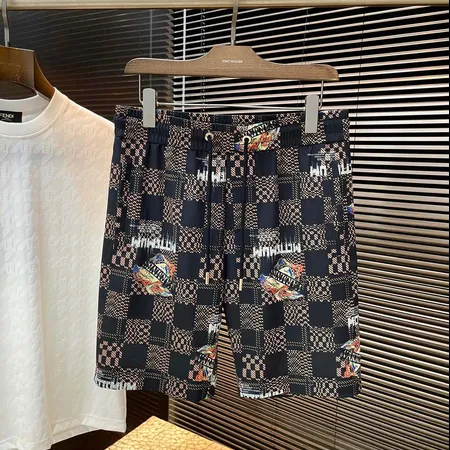 ヴェルサーチ ショートパンツ