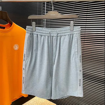 グッチ ショートパンツ