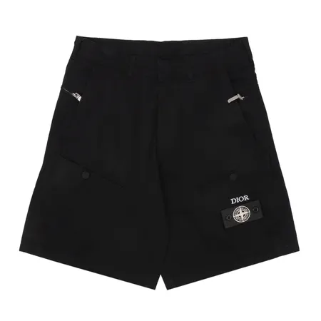 ストーンアイランド ショートパンツ