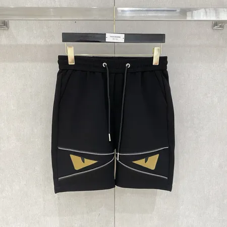 フェンディ ショートパンツ