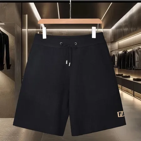 フェンディ ショートパンツ