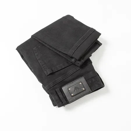 アルマーニ カジュアルパンツ