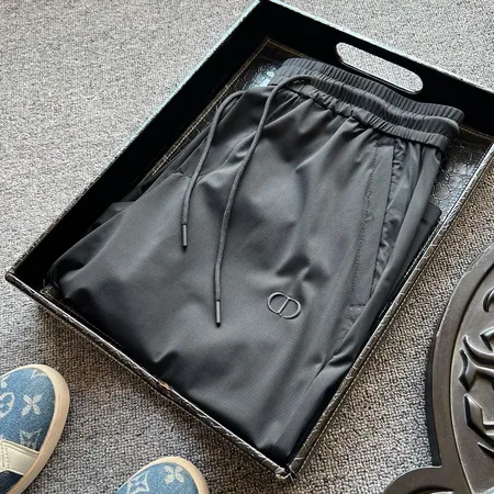 ディオール ショートパンツ