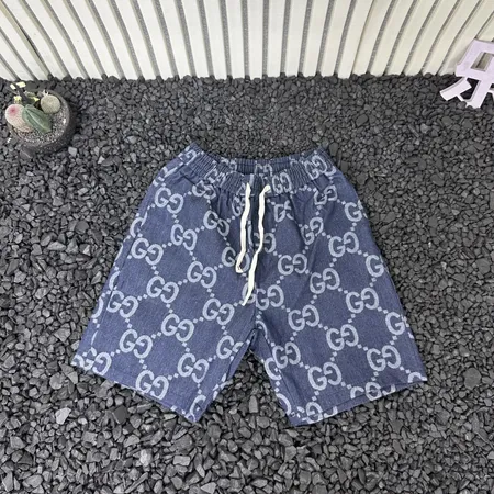 ルイヴィトン ショートパンツ