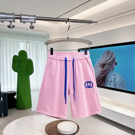 グッチ ショートパンツ