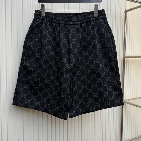グッチ ショートパンツ