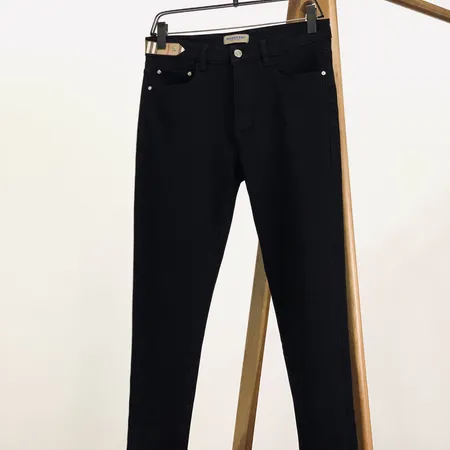 バーバリー ス カジュアルパンツ