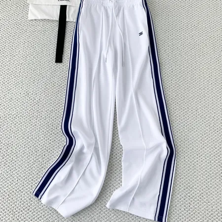 セリーヌ カジュアルパンツ