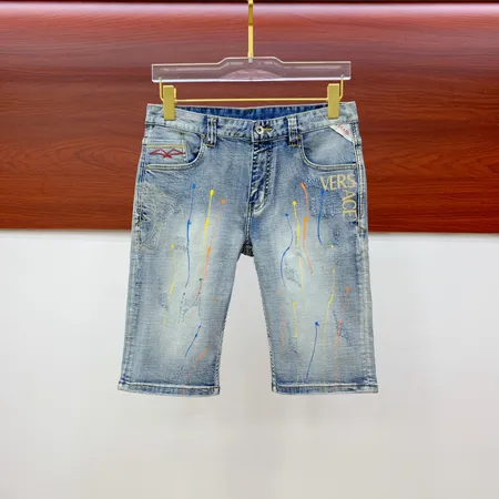 ヴェルサーチ ショートパンツ