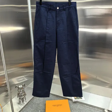 プラダ カジュアルパンツ