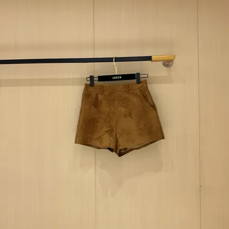 グッチ ショートパンツ