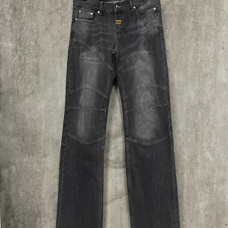 バレンシアガ ジーンズ