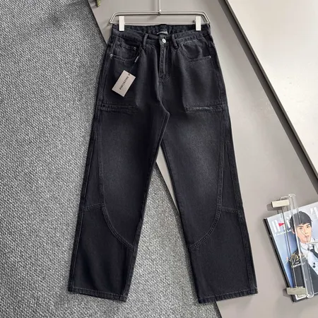 バレンシアガ ジーンズ