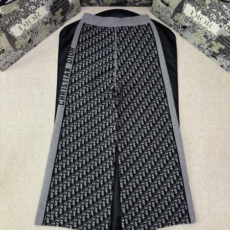 ディオール トレーニングパンツ