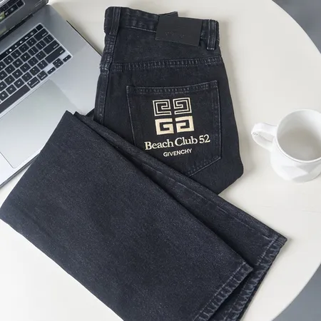 ジバンシィ ジーンズ