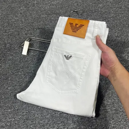 アルマーニ ジーンズ