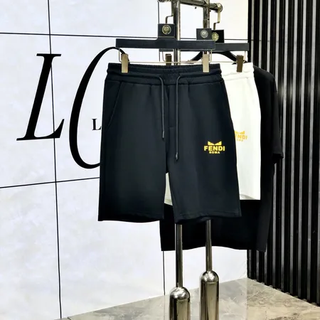 フェンディ ショートパンツ