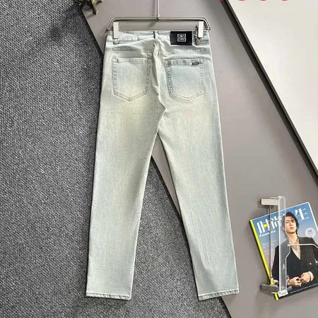 ジバンシィ ジーンズ