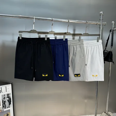 フェンディ ショートパンツ