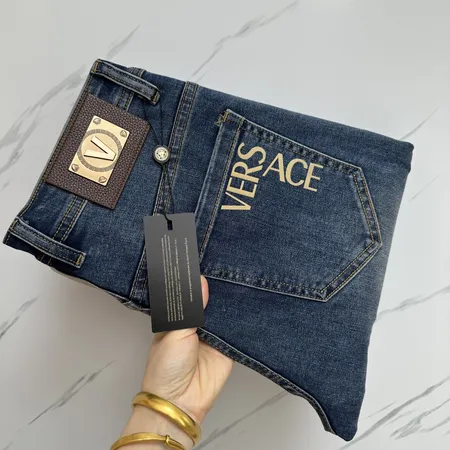 ヴェルサーチ ジーンズ